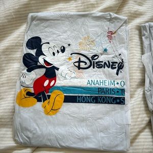 Disney Adult poncho - not used